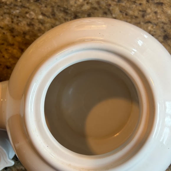 Pottery Barn Kitchen Pottery Barn Ceramic White Coffee House Teapot